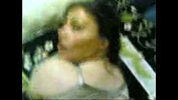 Mature Iranian woman likes to suck her husband's dick before sex