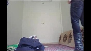 Mature Iranian man fucked his wife and brought her to orgasm